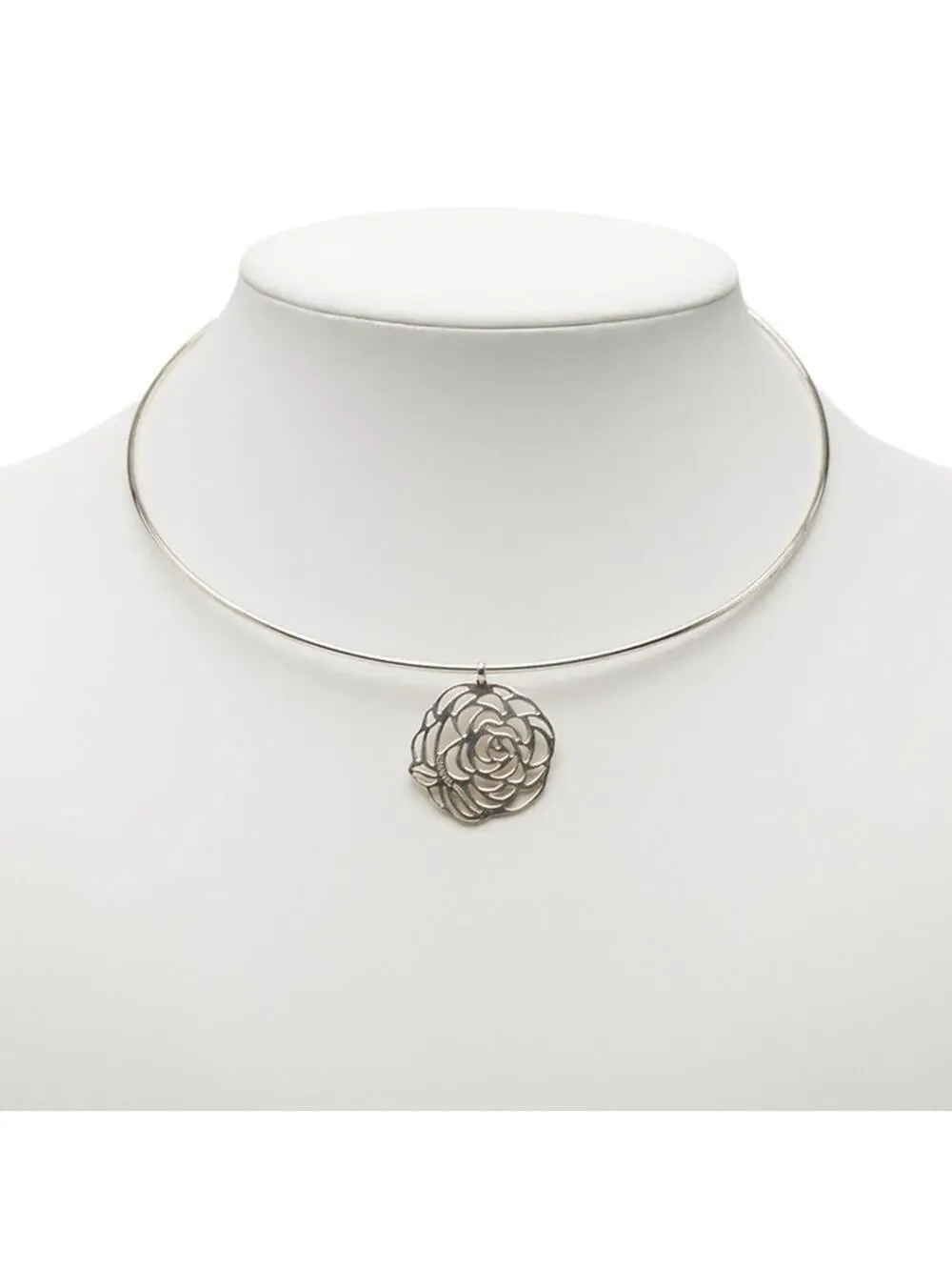 Chanel Camellia Pendant Necklace Metal #234123C88B